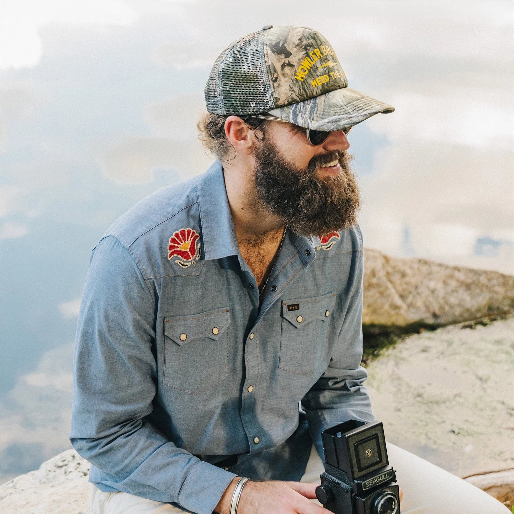 Crosscut Deluxe Snapshirt - Blue Chambray : Fresh Blooms