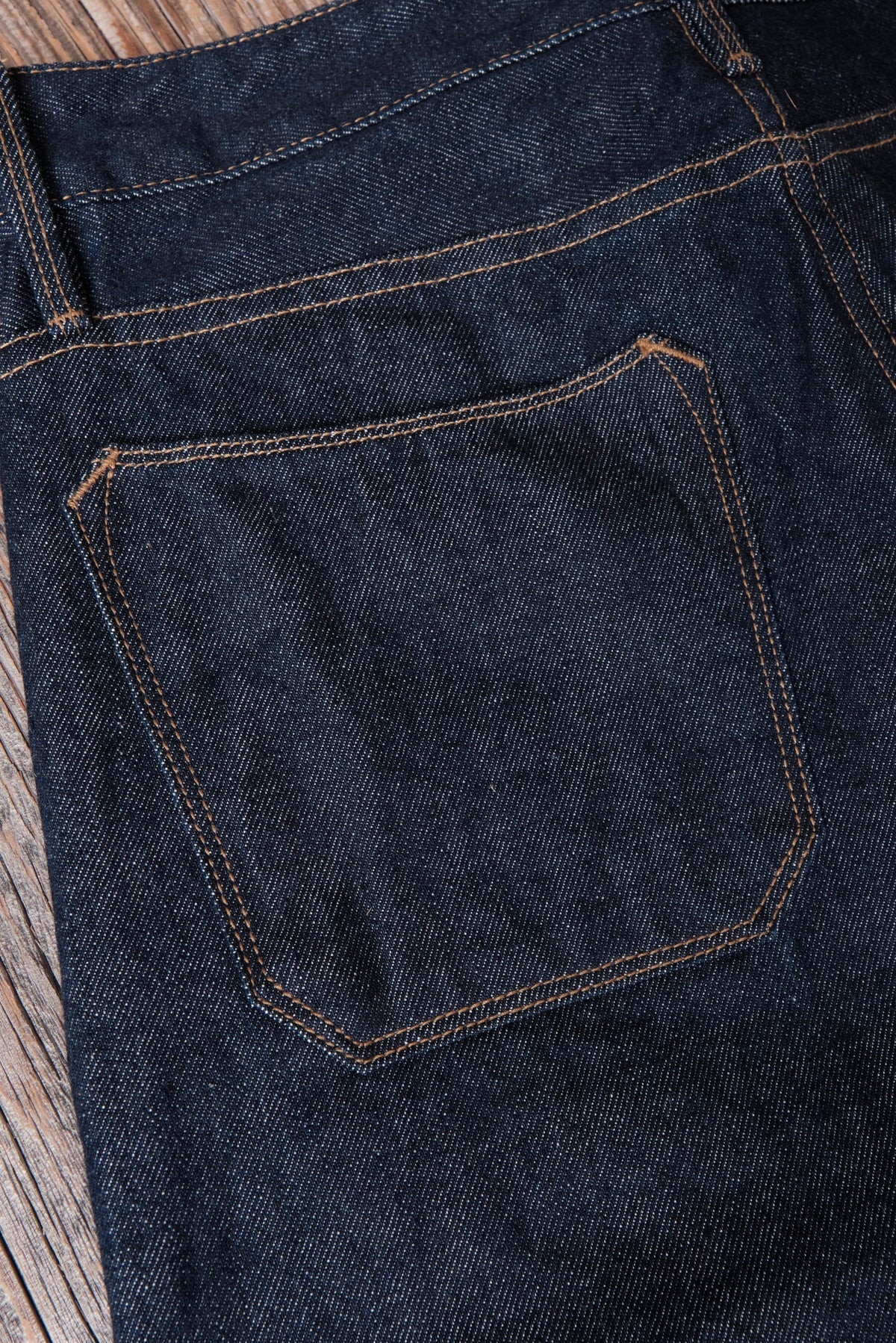 PORTOLA CLASSIC TAPER 15 OUNCE RINSED DENIM