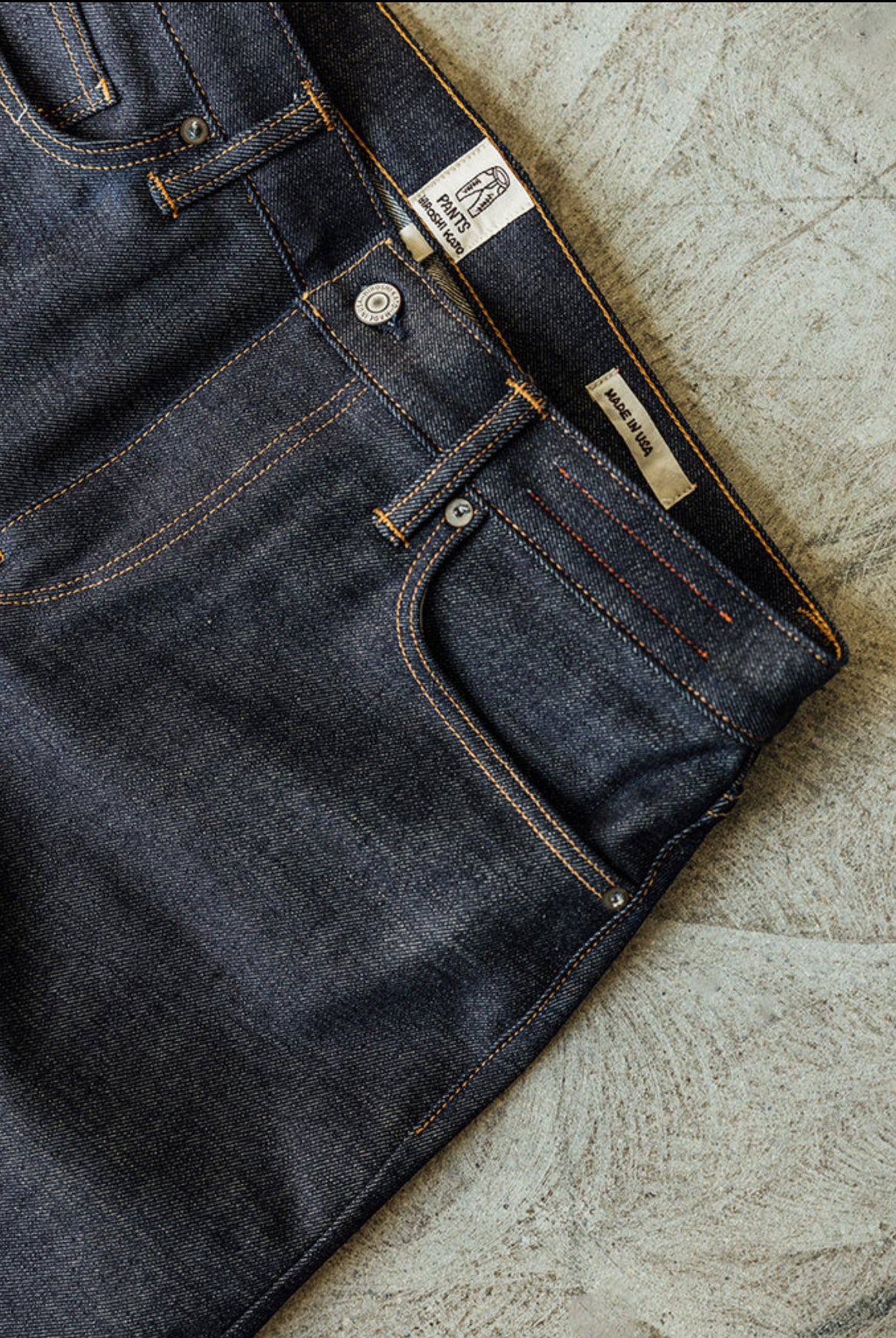 The Barrel Classic Straight - Indigo Raw 14oz Selvedge