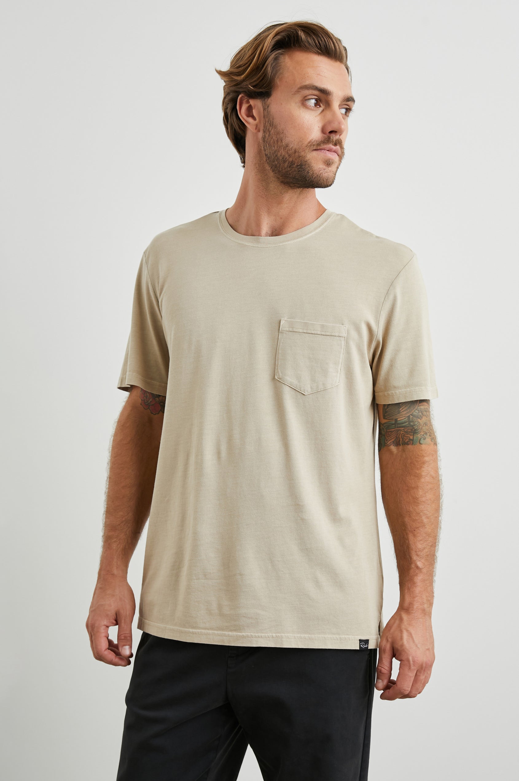 Johnny T-Shirt - Desert Sand