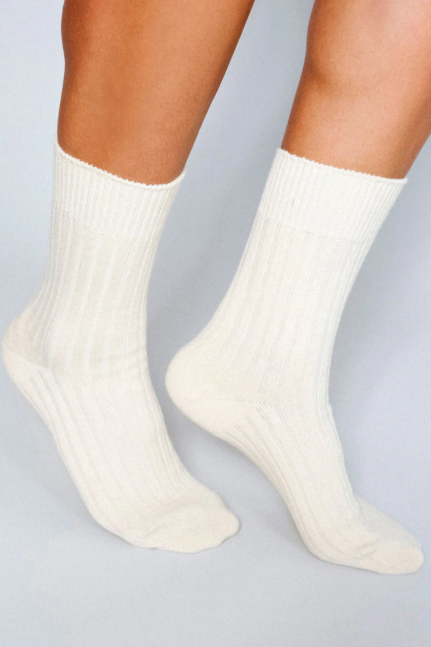 Mere Cashmere Ankle Sock - Ecru